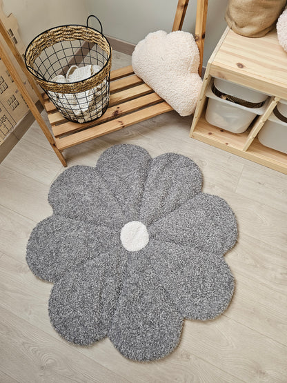 Handmade Daisy Floor Mat